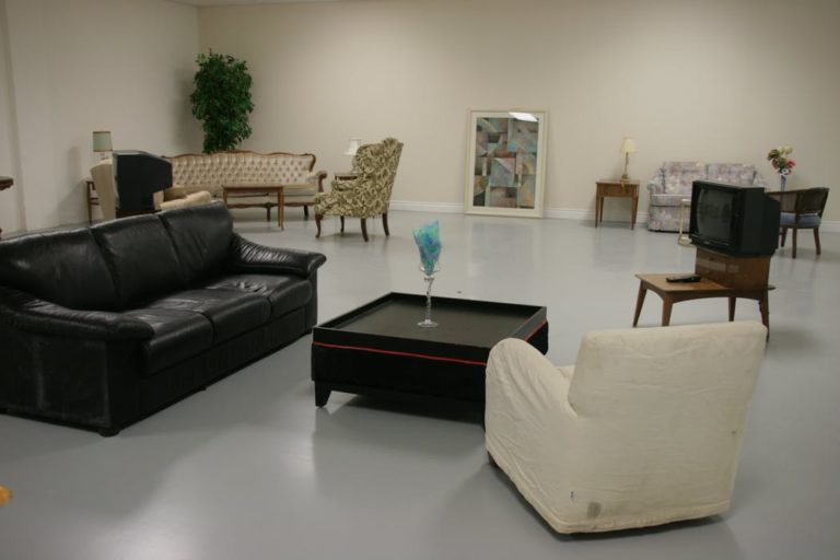 Leather Sofa vs Fabric