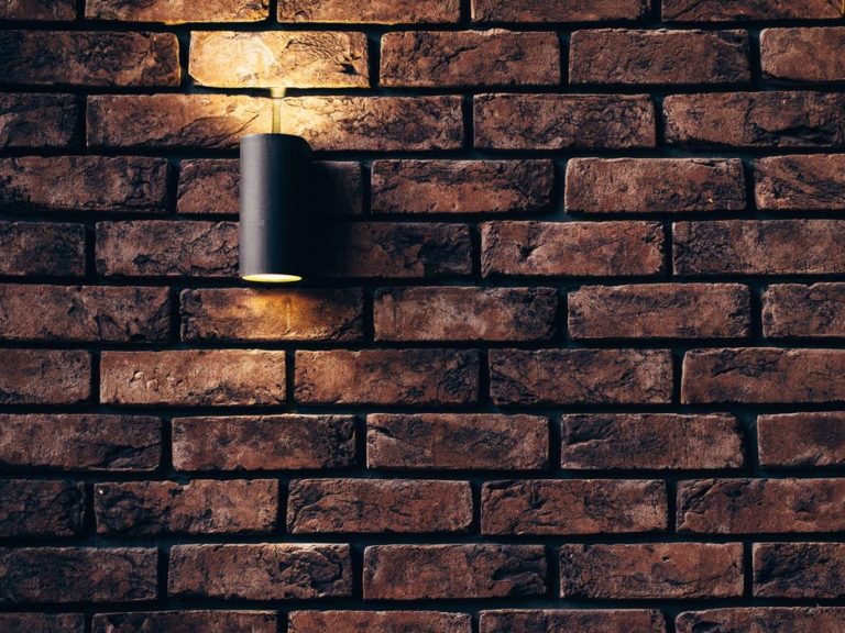 Why You Should Invest In A Busylight The Next Time You Are Stocking Up On Office Supplies