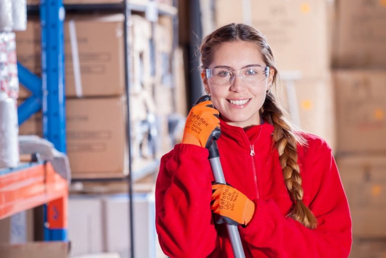 3 Ways Your Business Will Benefit From Engaging Professional Rubbish Removal