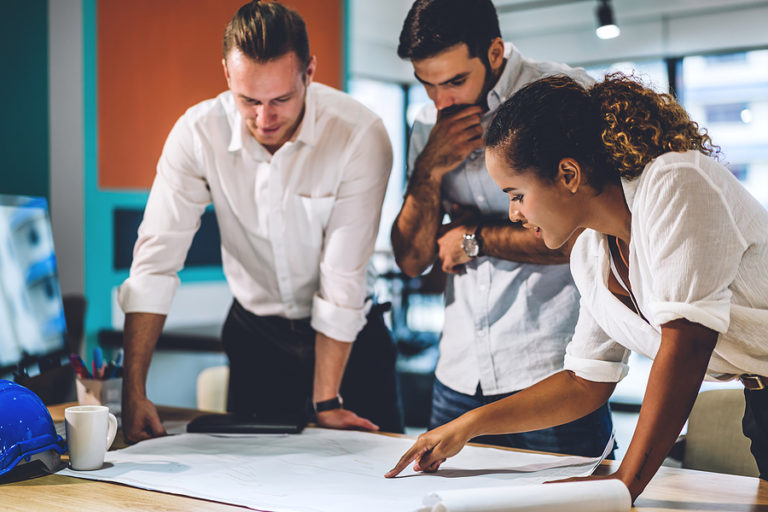 5 entrepreneurs that you should be following