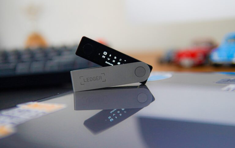 Why You Should Consider Investing In An Offline Crypto Wallet
