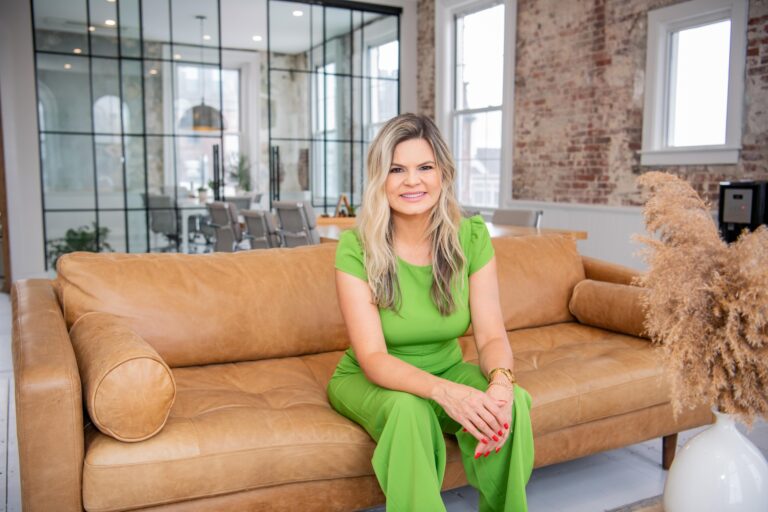 How Flavia Leal is Enhancing and Changing Lives in the Beauty Industry
