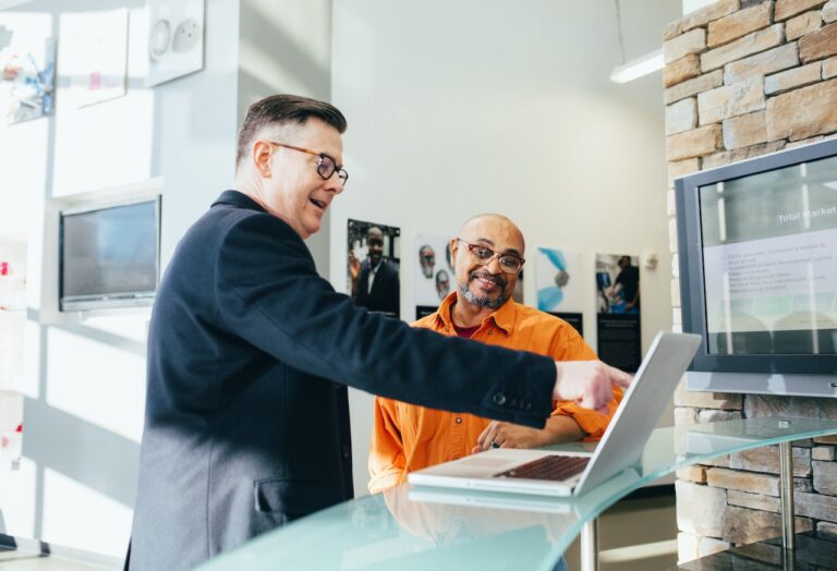 The Sales Fix Formula: Because Selling Doesn’t Have to Suck