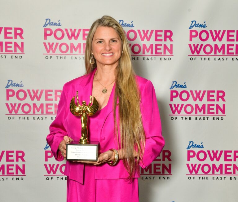 Bonnie Comley, the Visionary Behind BroadwayHD, Receives Prestigious 2023 Power Women of the East End Award