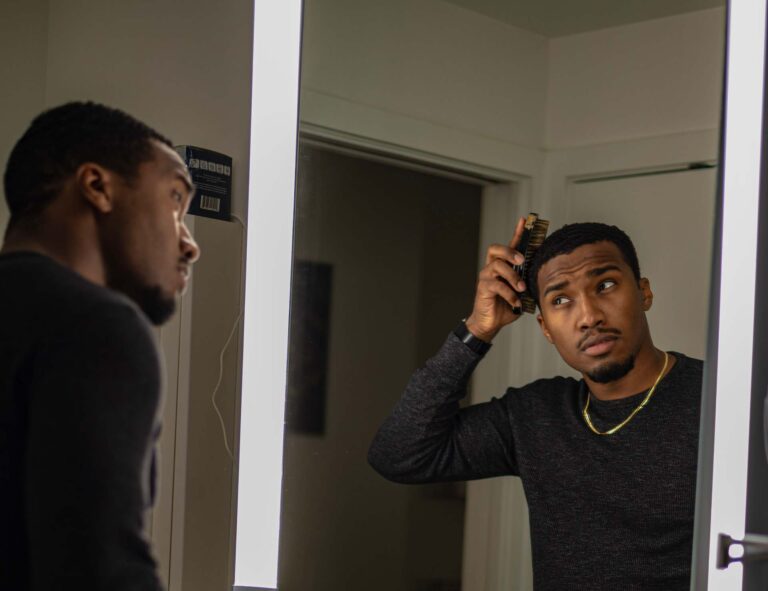 Exploring the Benefits and Uses of Minoxidil: A Comprehensive Guide