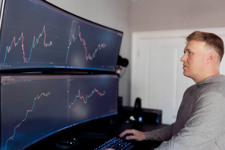 From Exclusive to Empowered: EFX Algo’s Journey to Public Access Trading