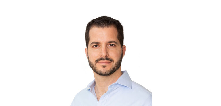 How Technology is Revolutionizing Trading: Insights from AlpCaps