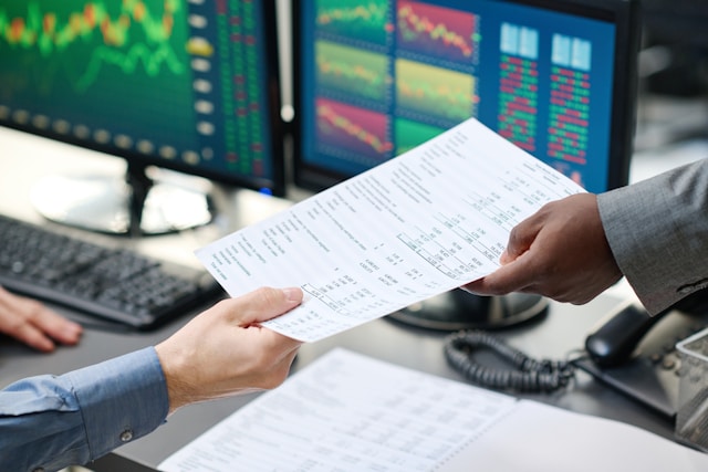 Choosing Brokers